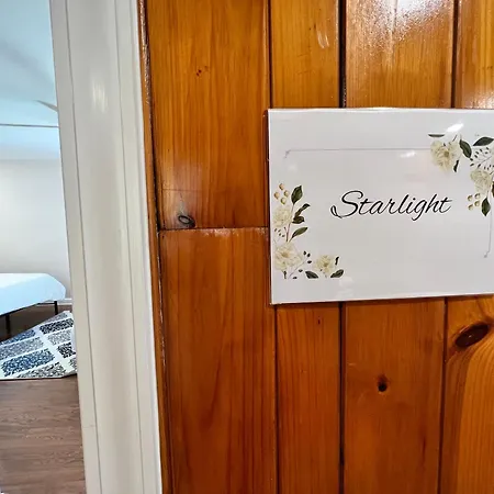 The Washington Inn Galax Room photo