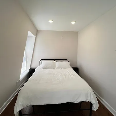 The Washington Inn Galax Room photo