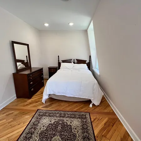 The Washington Inn Galax Room photo